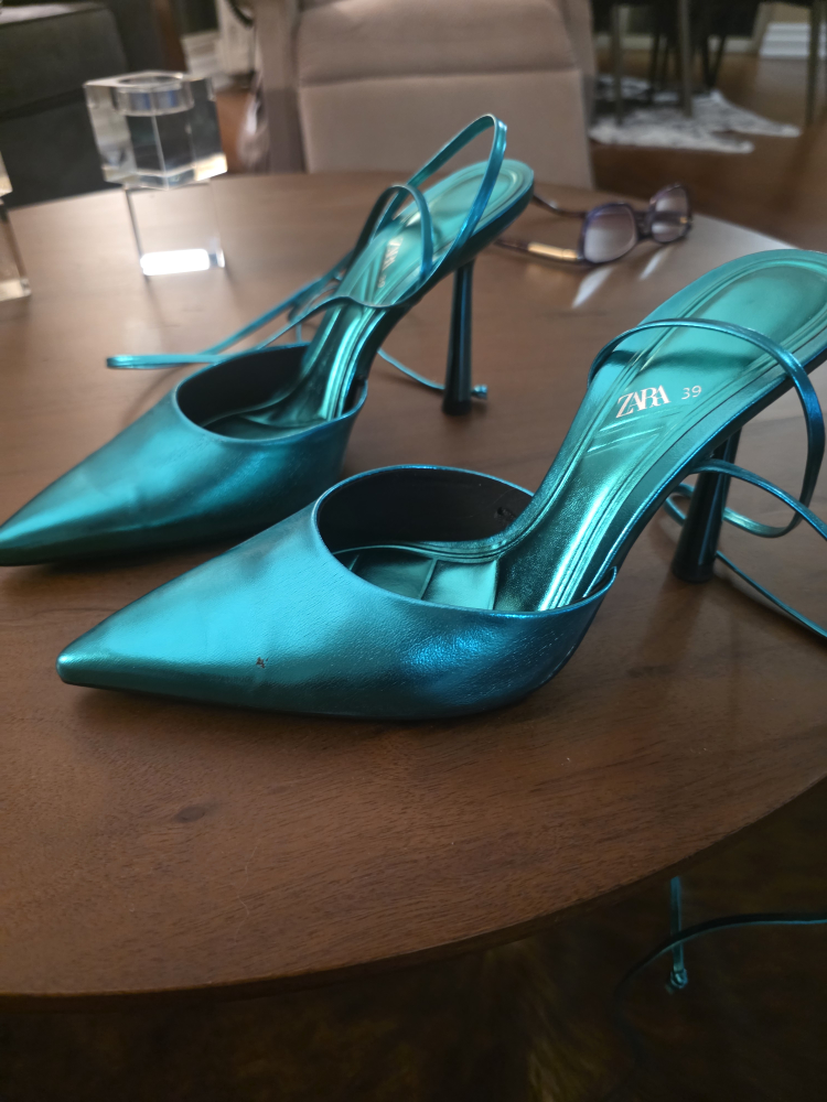 Zara Heels, Size 39, Metallic Blue