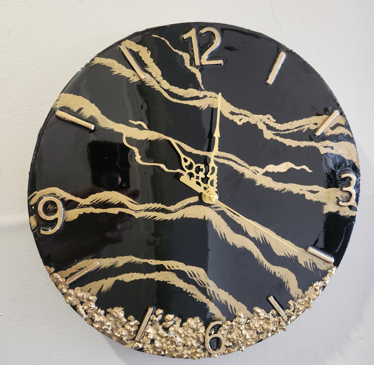 Handmade Resin Wall Clock - photo 2