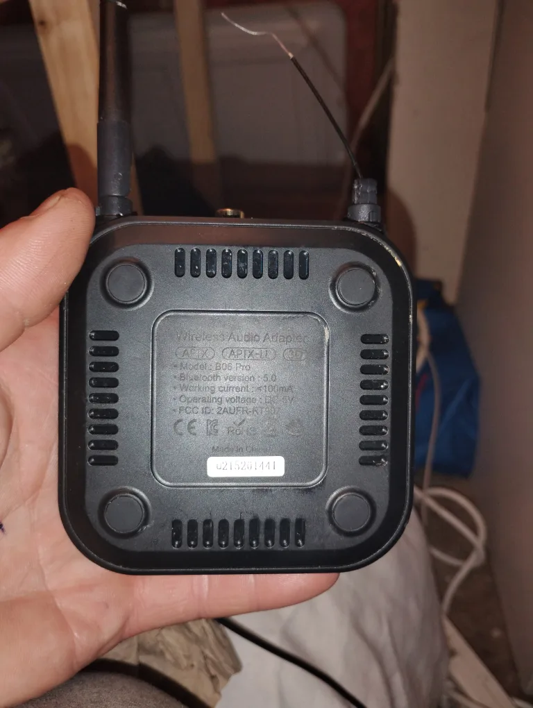 1Mii B06 Pro Bluetooth Audio Adapter image indicator(2)