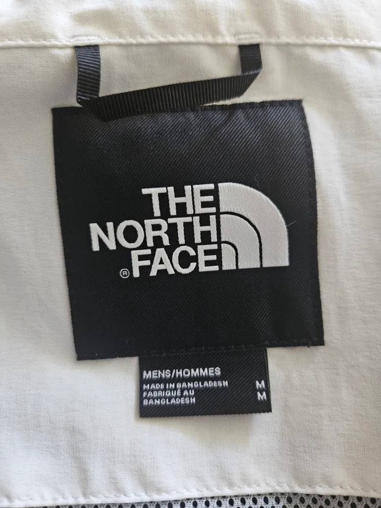 The North Face Jacket - Men's Medium image indicator(5)