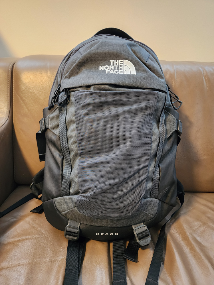 The North Face Recon Backpack - Grey 30L