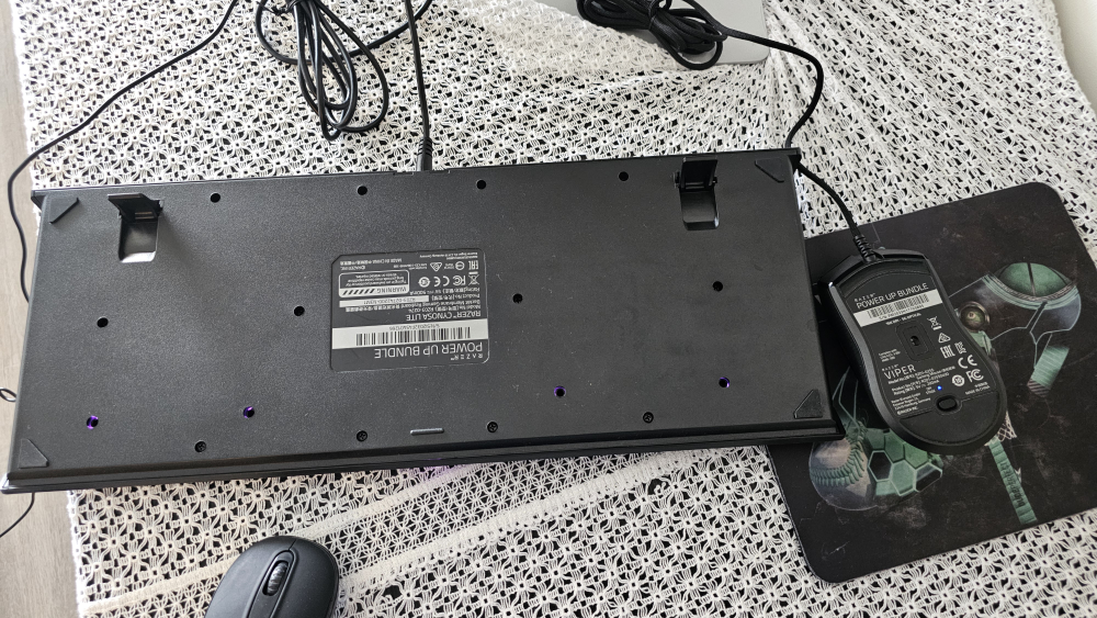 Razer Cynosa Lite Keyboard & Viper Mouse Bundle - photo 4