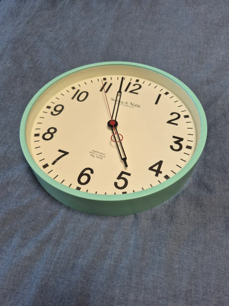 Sterling & Noble Wall Clock image indicator(2)