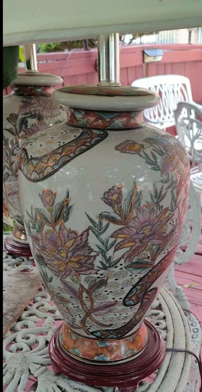 Vintage Floral Vase Table Lamps (Pair) image indicator(2)