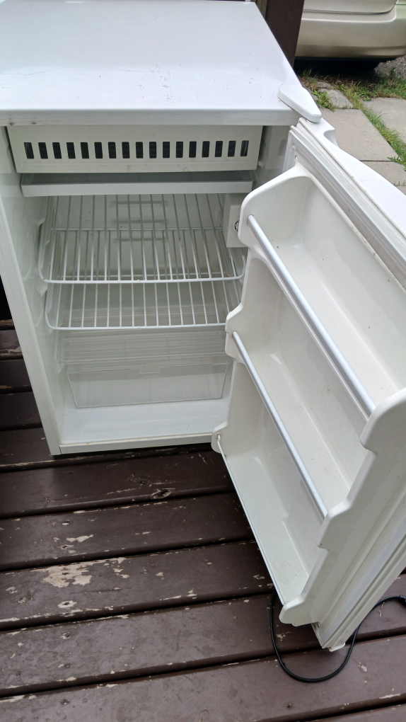 Citizen Compact Mini Fridge - White