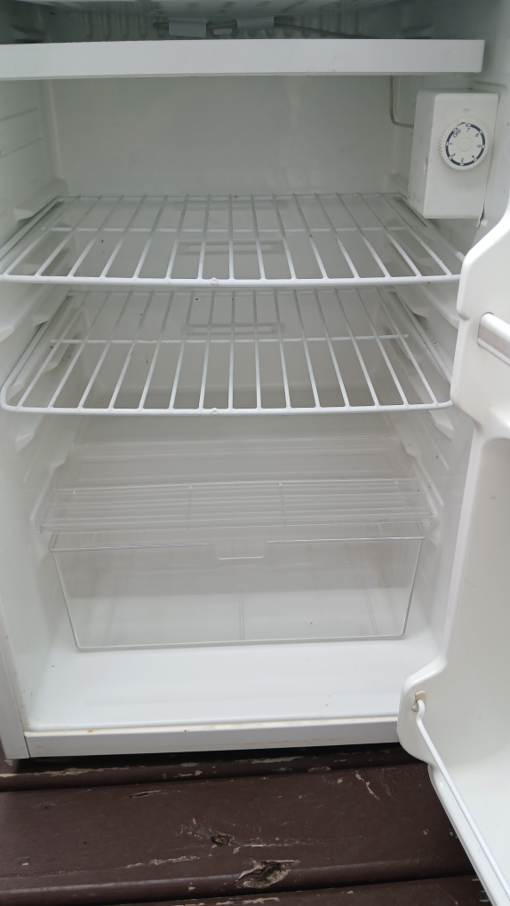 Citizen Compact Mini Fridge - White - photo 2