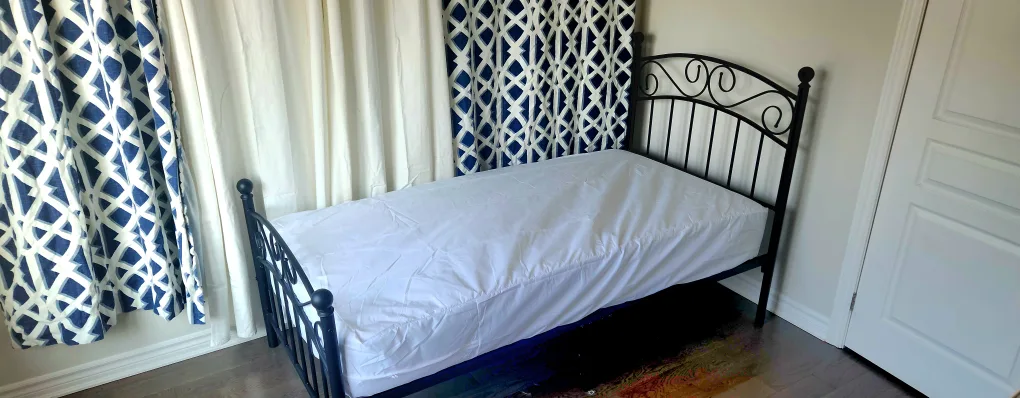 Black Metal Bed Frame thumbnail