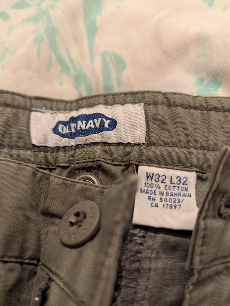 Old Navy Olive Green Cargo Pants - 32x32 - photo 2