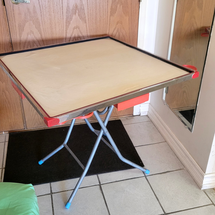 Mahjong Table, Folding