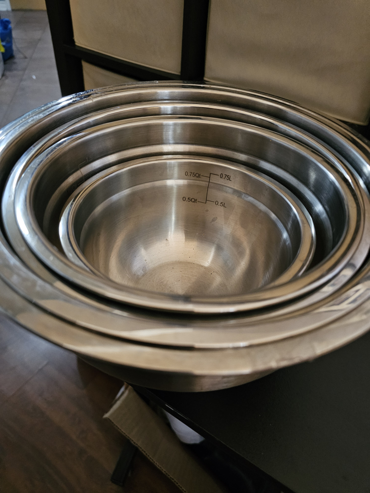 Stainless Steel Mixing Bowls - Set of 5 - photo 3