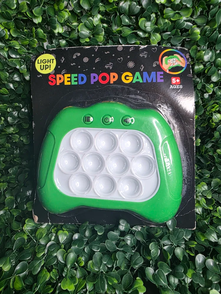 Speed Pop Game - Light Up! Ages 5+ image indicator(3)