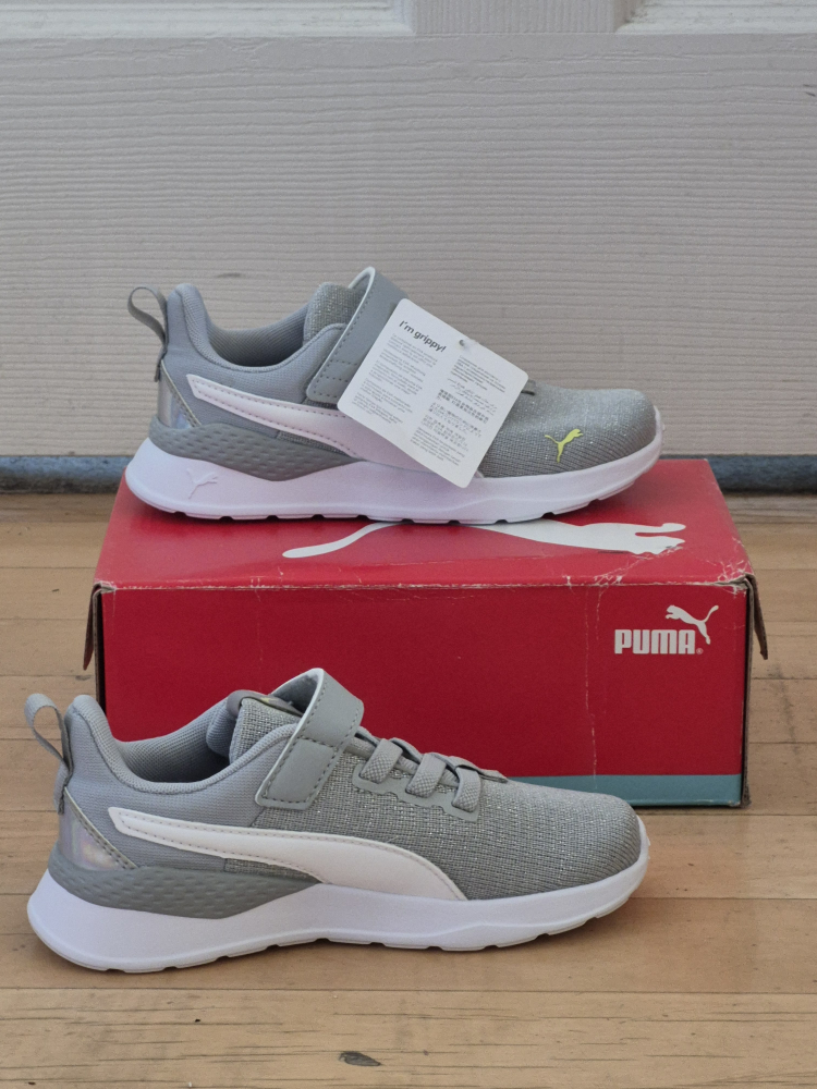Puma Baby Kids Sports Running Shoes Grey Size 13C