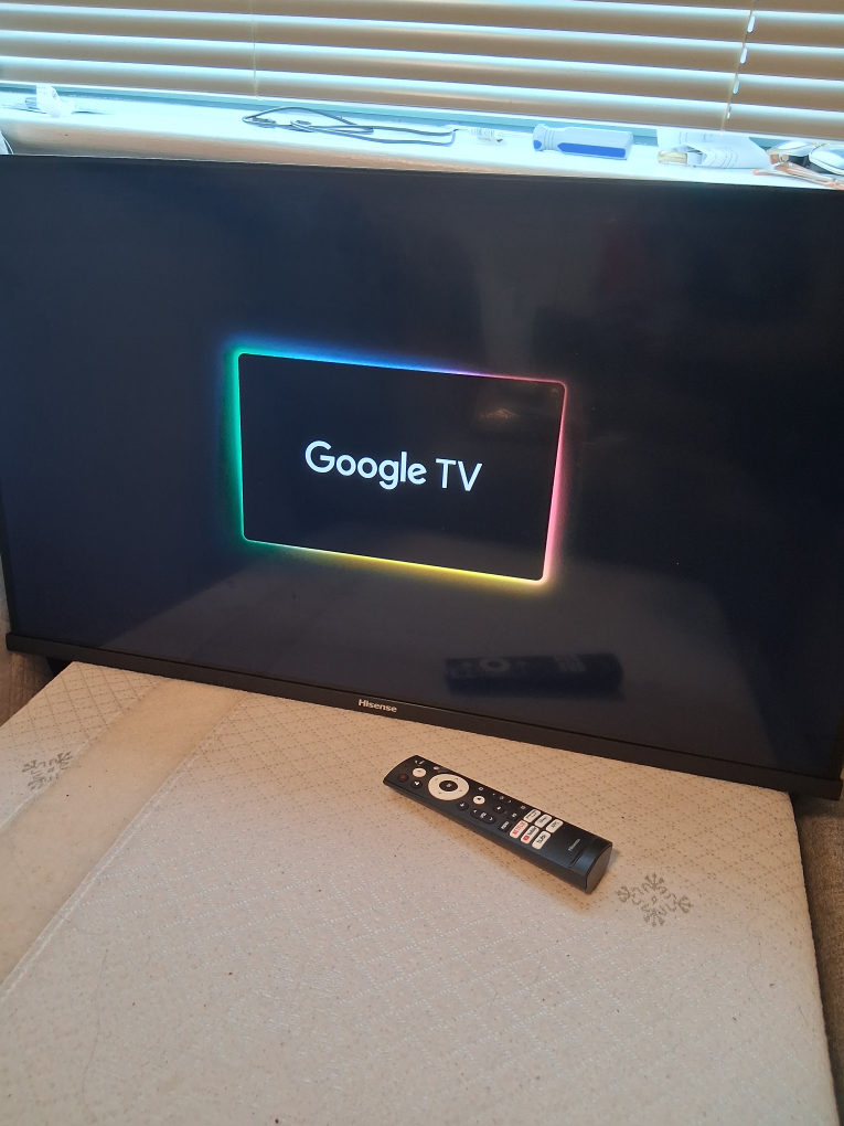 Hisense Google TV 32 in - photo 4