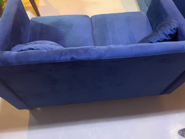 Royal Blue Velvet Sofa Set - photo 4
