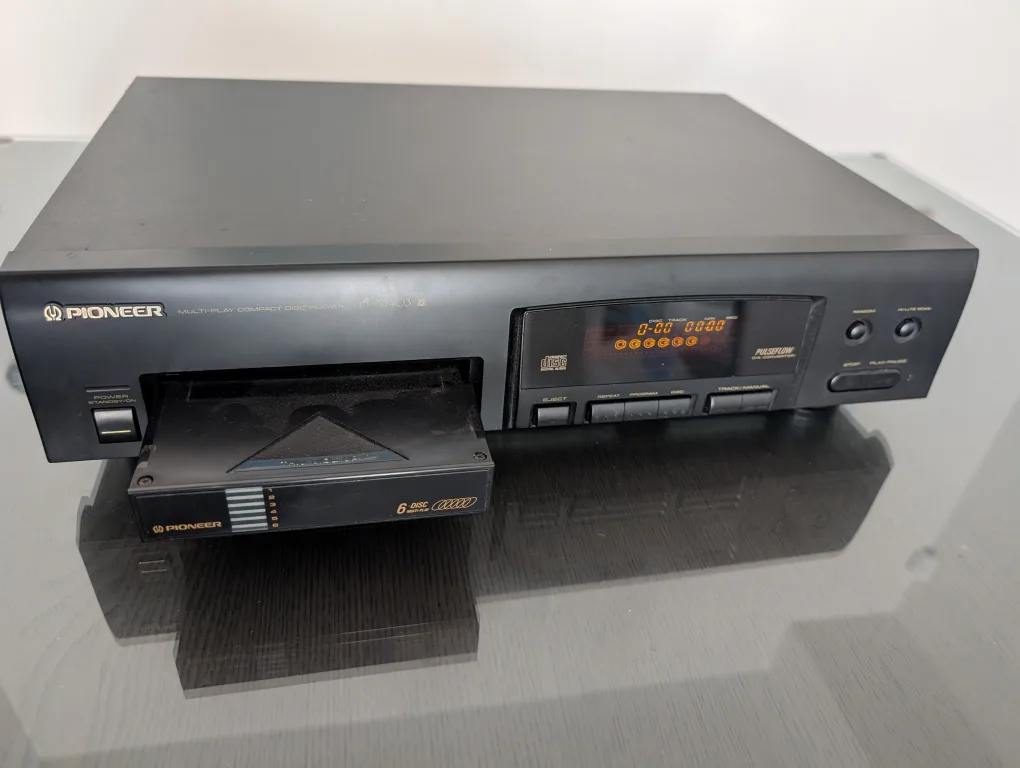 Pioneer PD-M403 Multi-Play Compact Disc Player image indicator(2)
