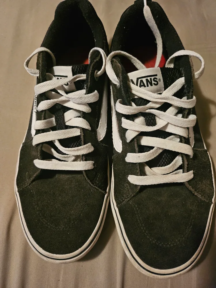 Vans Men's Size 8 Skater sneakers Shoe thumbnail