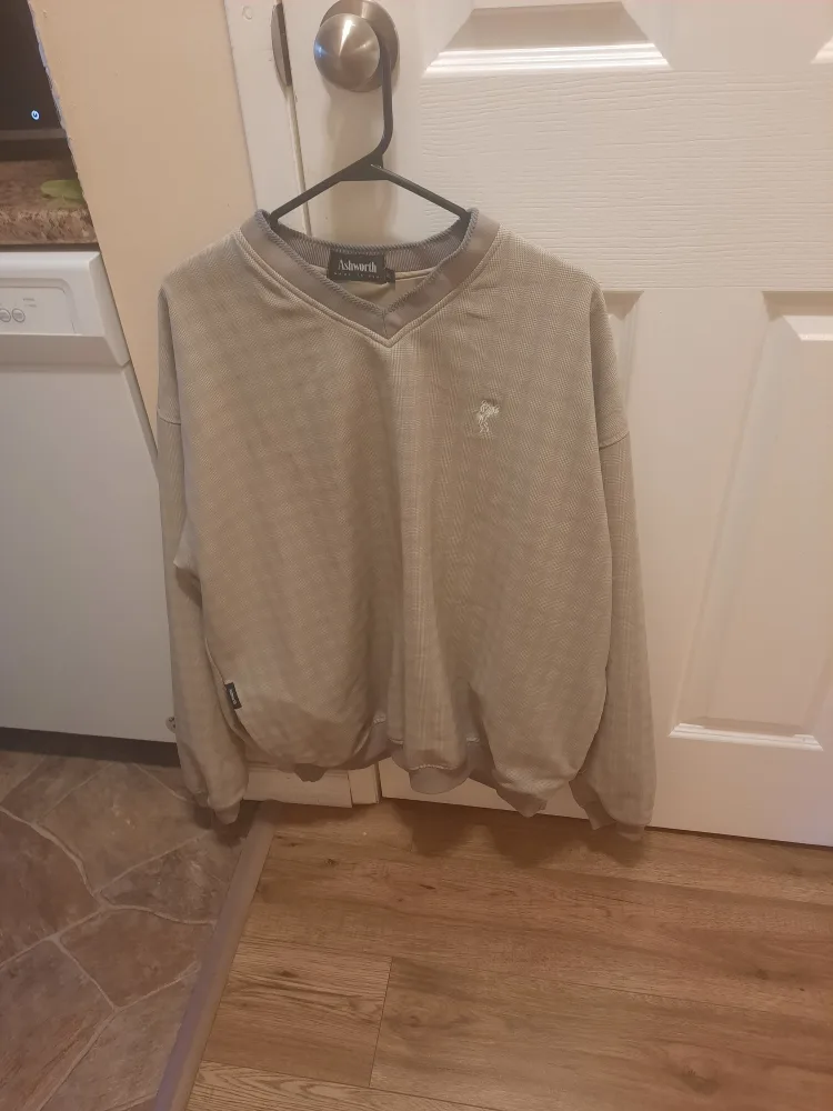 Ashworth V-neck Pullover, pick up only image indicator(3)