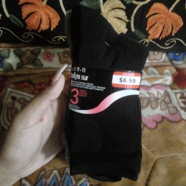 Bright Star Women's Socks Size 9-11 - 3 Pairs thumbnail