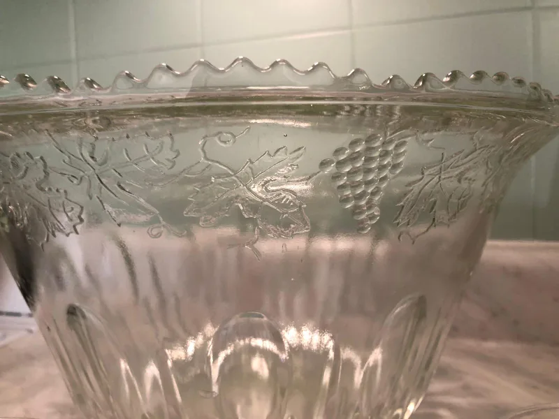 Vintage Glass Punch Bowl Set with Cups image indicator(3)