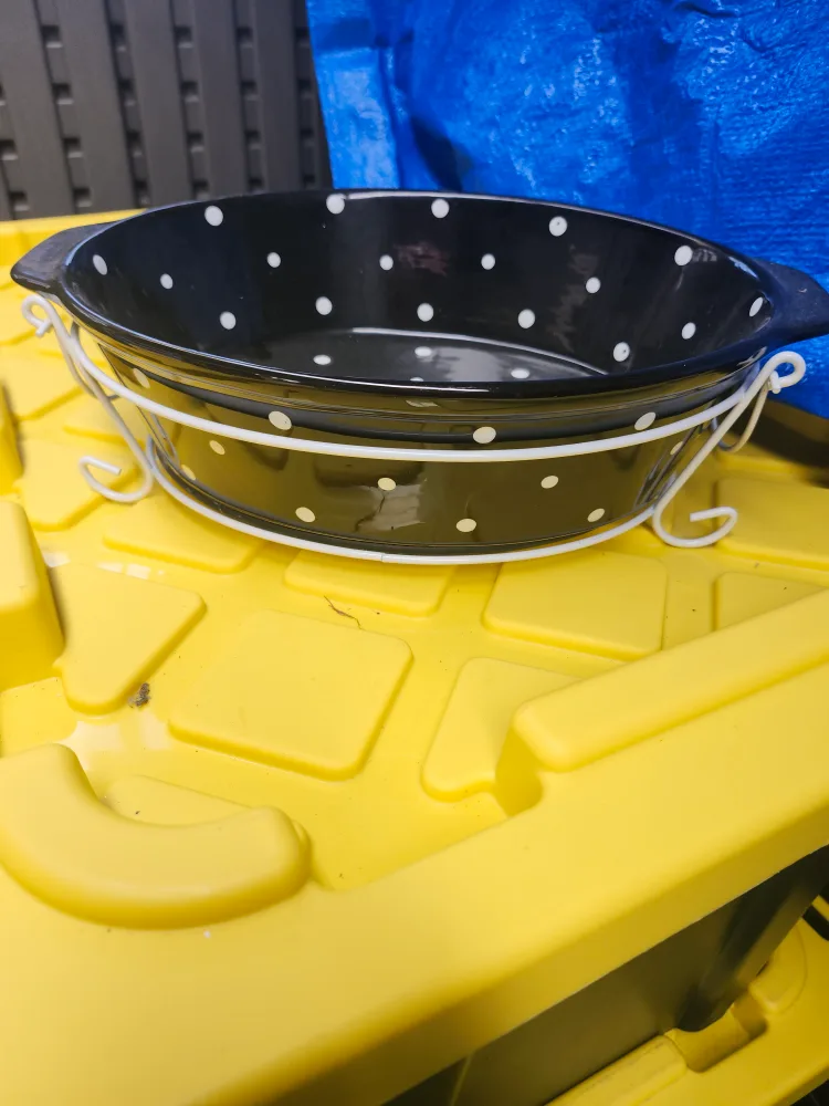 Black & White Polka Dot Bowl with Stand