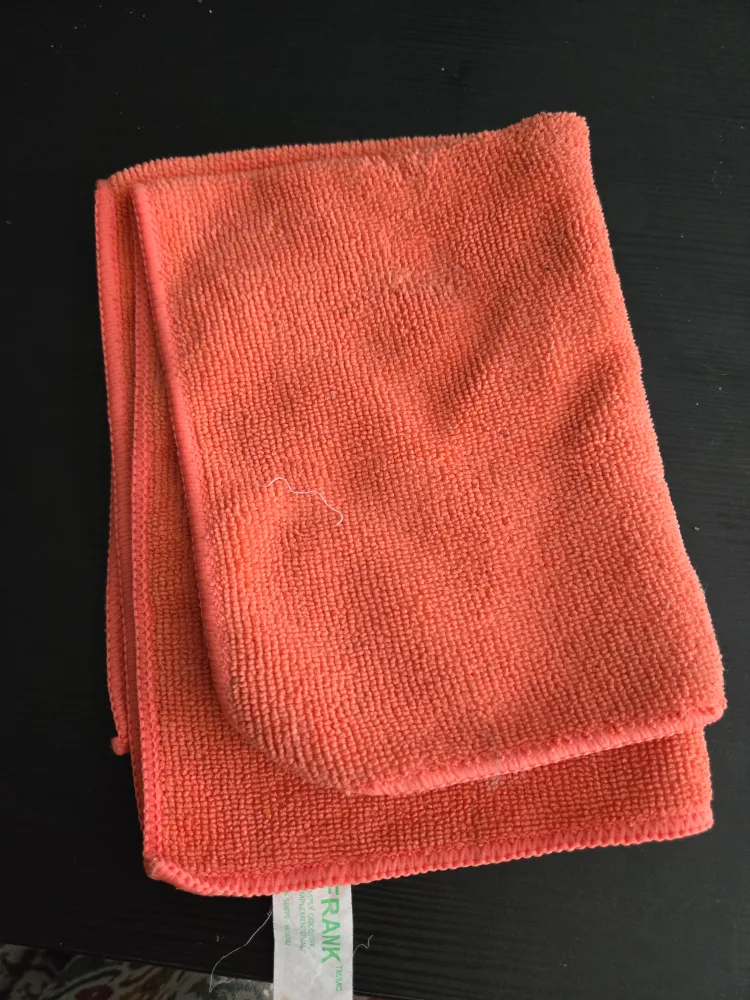Frank Microfiber Cleaning Cloth - Coral thumbnail
