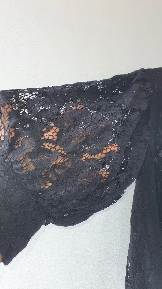 Black Lace Blouse ZARA image indicator(2)