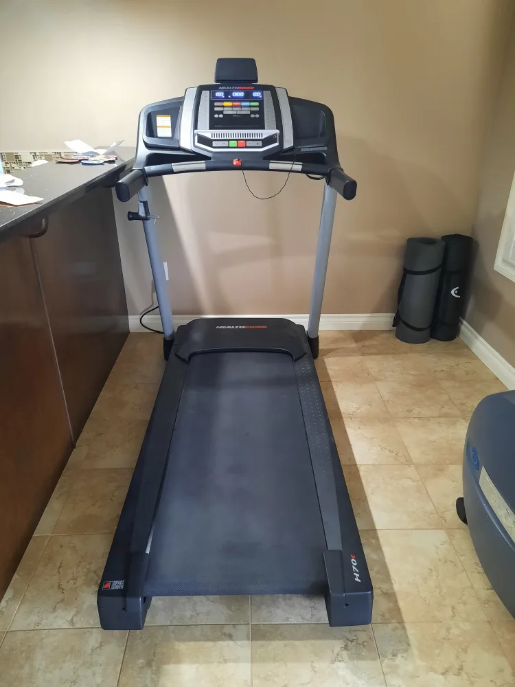 (Retail $2000) Healthrider H70T Folding Treadmill