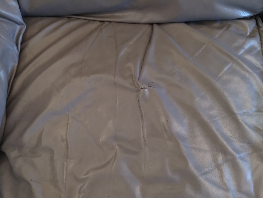 Grey Leather Sofa - Good Condition, Lightly Used - photo 4