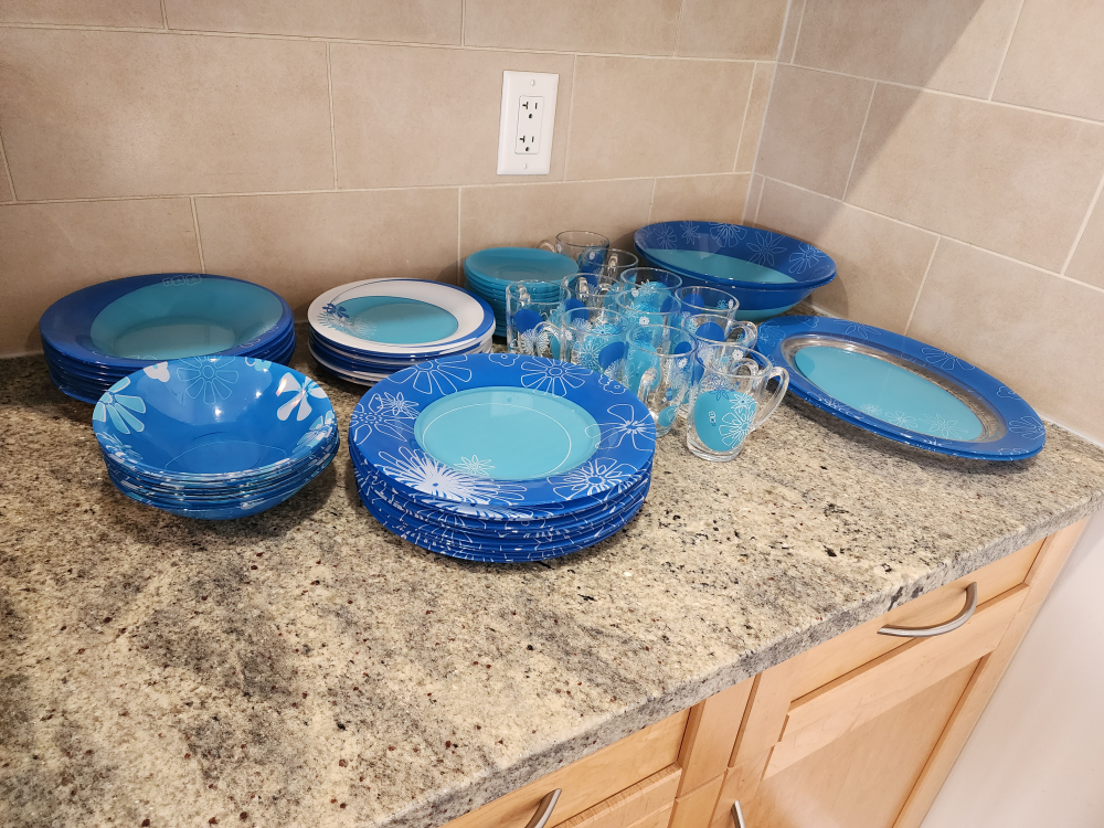 Glass Dinnerware Set