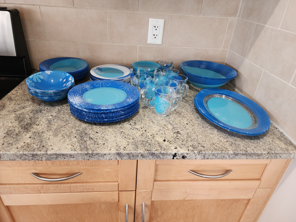 Glass Dinnerware Set - photo 2