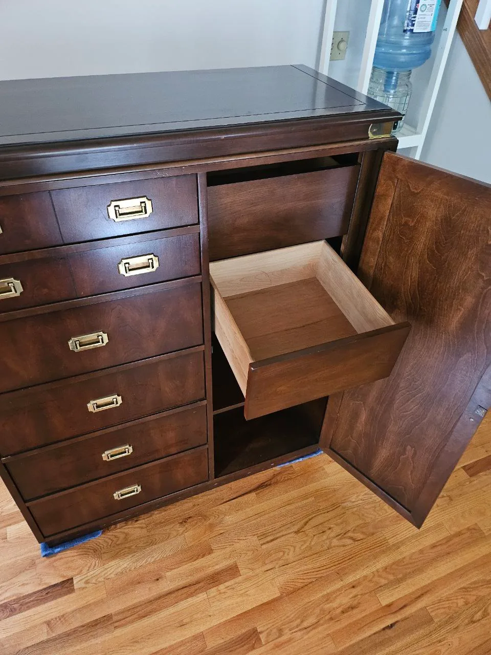 Solid wood Kroehler armoire image indicator(6)