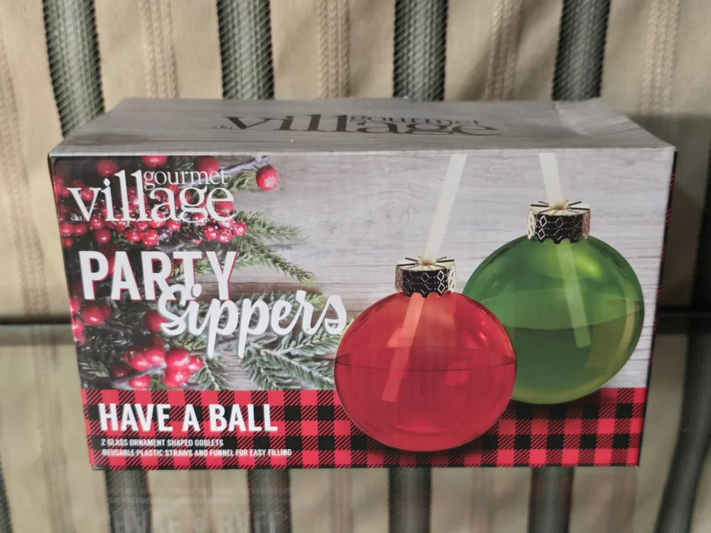 Gourmet  Village Party Sippers - New in Box thumbnail