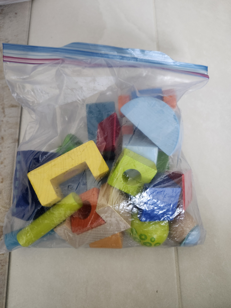 FREE toy blocks - photo 3