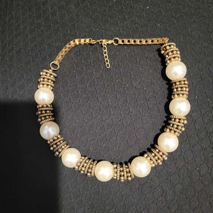 Pearl and Gold-tone Necklace thumbnail