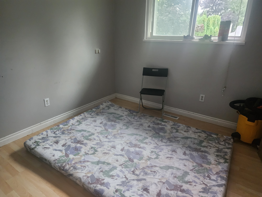 room available for rent - photo 2