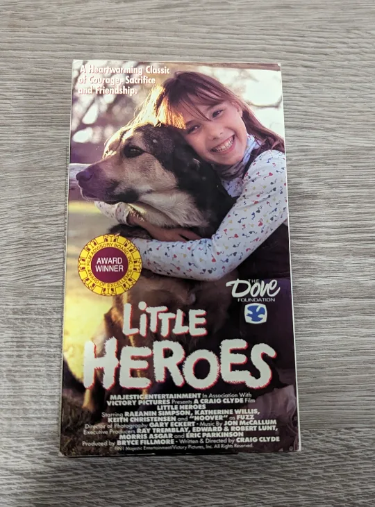 Little Heroes VHS Tape - Family Classic Movie thumbnail