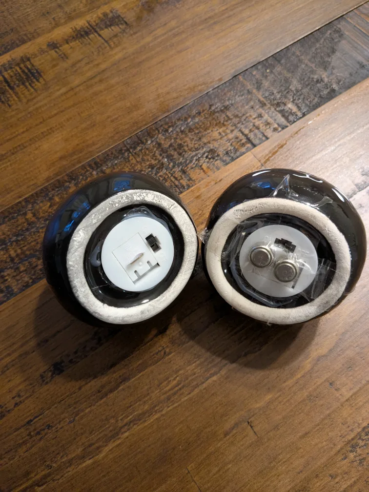 Set of 2 Black Cat Halloween Tea Light Holders image indicator(4)