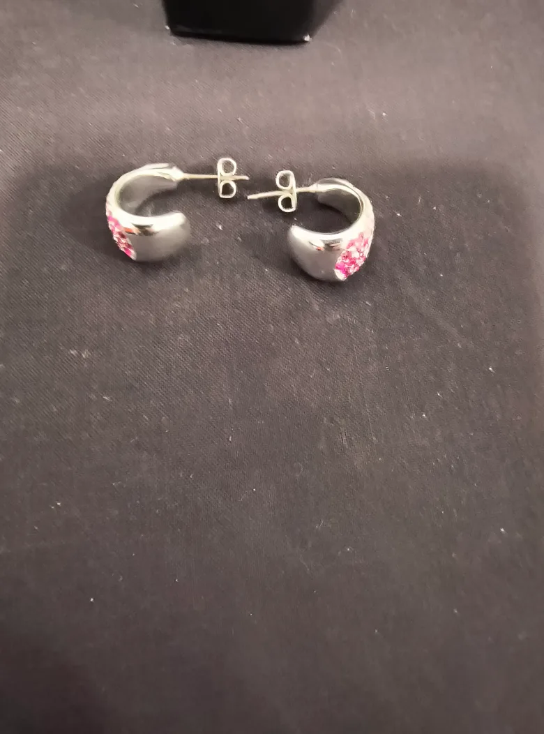 Pink Crystal Hoop Earrings image indicator(2)