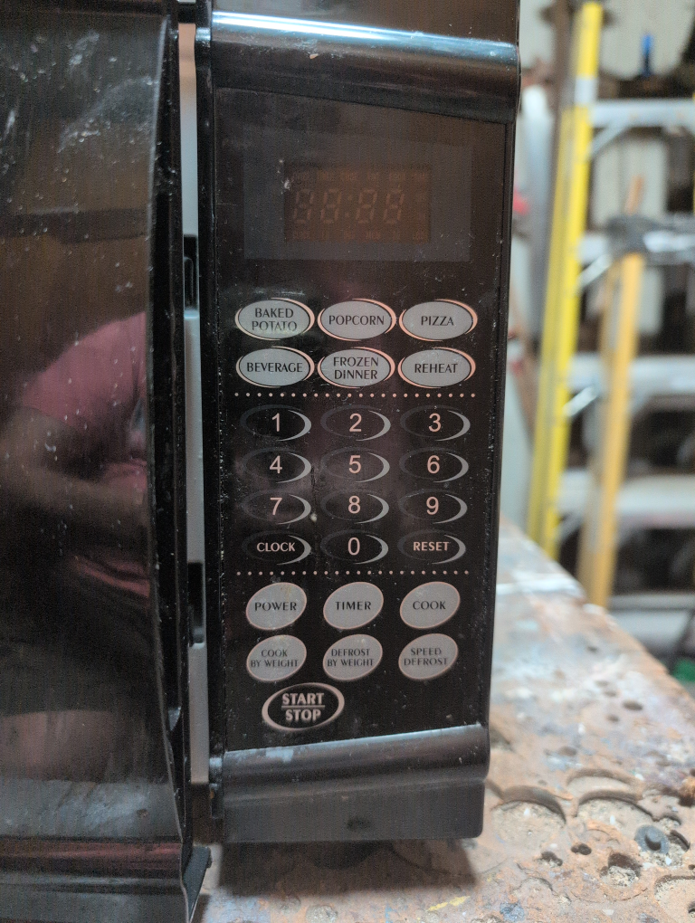 RCA Microwave - Black - photo 3