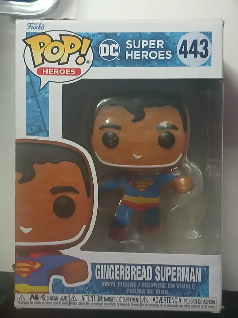 Funko Pop! DC Heroes Gingerbread Superman 443 thumbnail