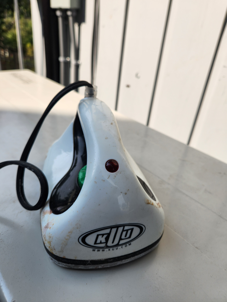 KUU Wax Iron