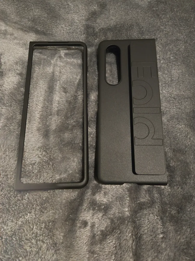Samsung Galaxy Z Fold3 5G Cases image indicator(4)