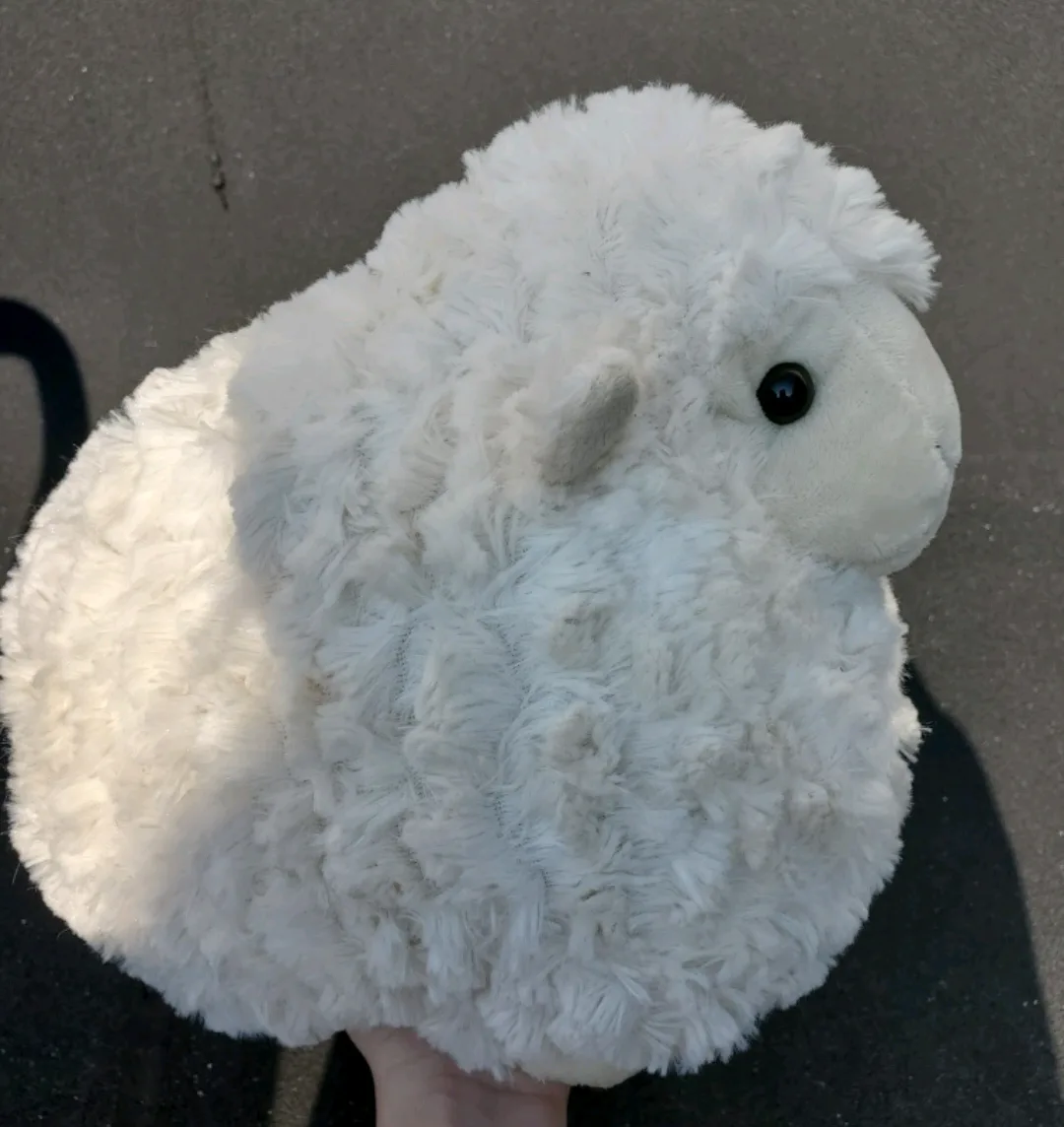 Cute sheep plushie thumbnail