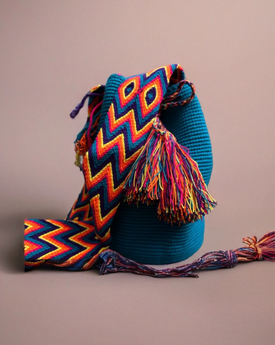 Unisex Colombian Wayuu Mochilas bags image indicator(5)