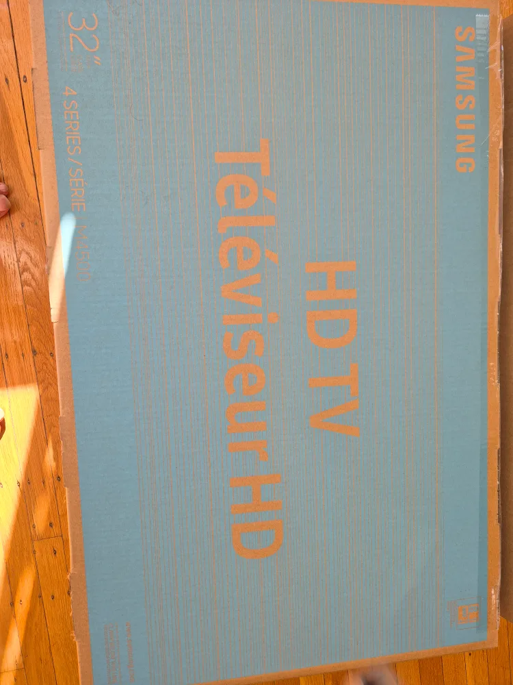 Samsung UN32M4500BF 32" TV - Like New! image indicator(3)