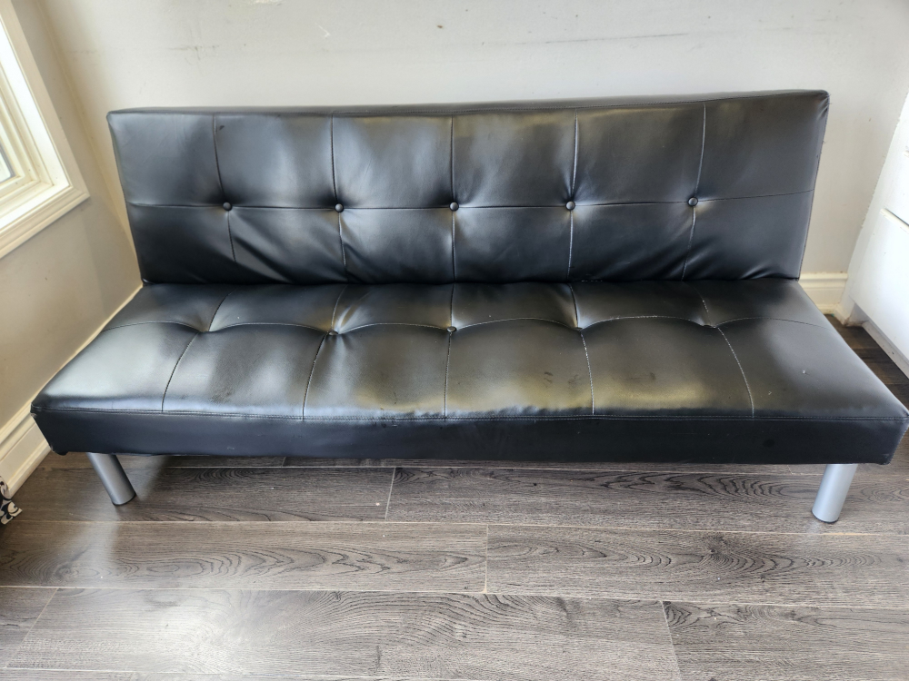 Black Futon - Great Condition! - photo 3