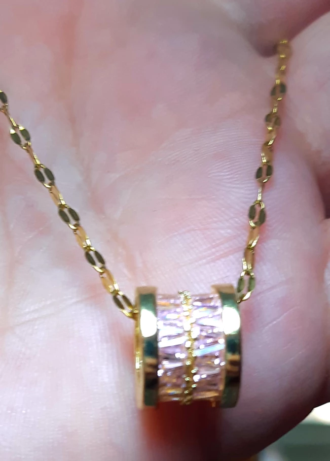 Gold Tone Necklace with Pink Stone