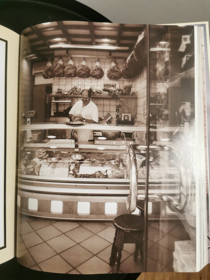 Country Cooking of Italy - photo 4
