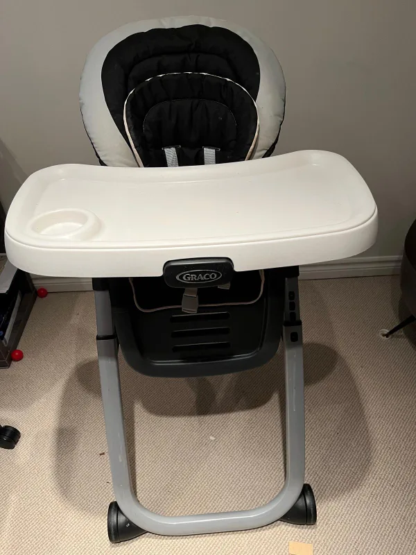 Graco High Chair thumbnail