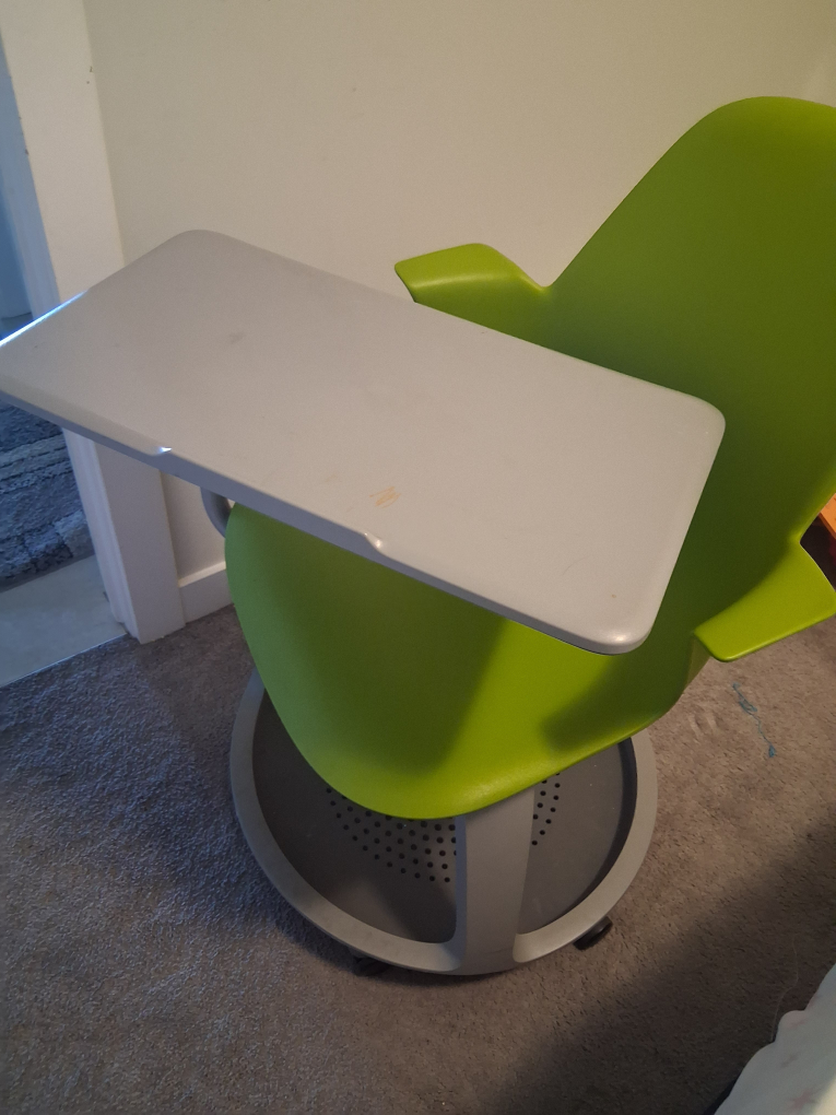 Green Steelcase Node Chair with Tablet Arm